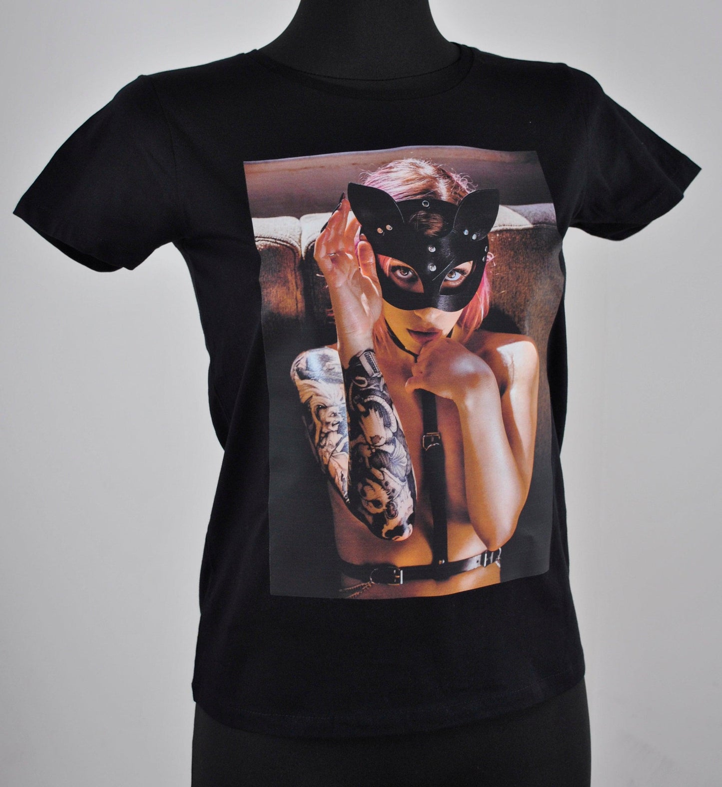 T-Shirt z Nadrukiem - Harness 03 - Selfish