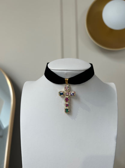 Aksamitka Czarna - Choker na Szyję z Krzyżem - Multikolor