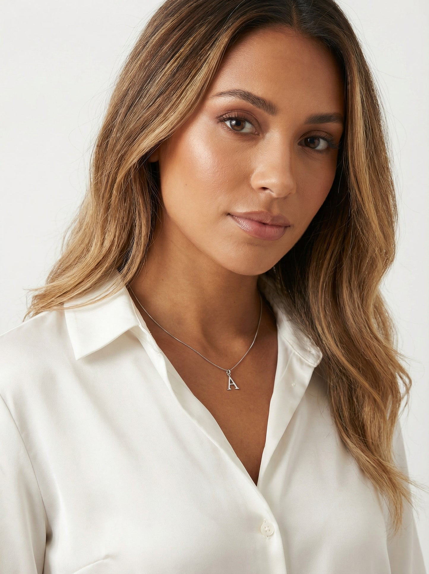 Lunar Letter - Srebrny naszyjnik z literką Inicjałem