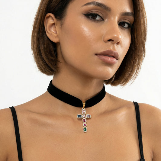 Aksamitka Czarna - Choker na Szyję z Krzyżem - Multikolor