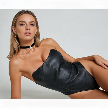Aksamitka Czarna - Choker na Szyję z Sercem Cyrkonia