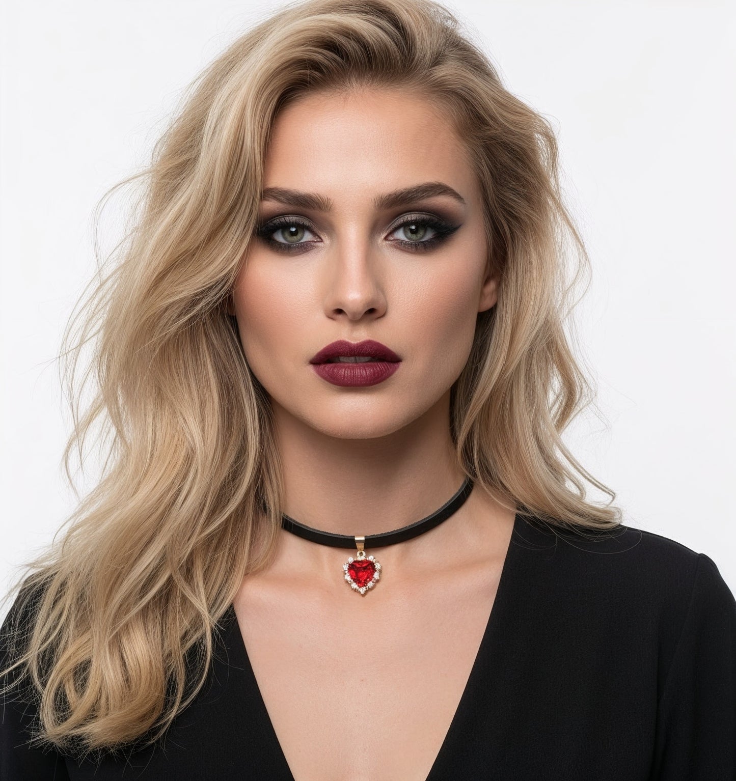 Zwarte leren halsketting met hanger - zilverrood hart met kubieke zirkonia